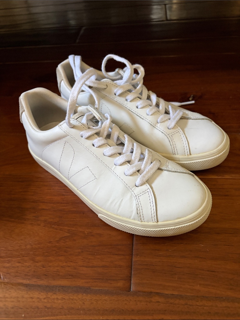 Veja Women's White Low-Top Leather Sneakers